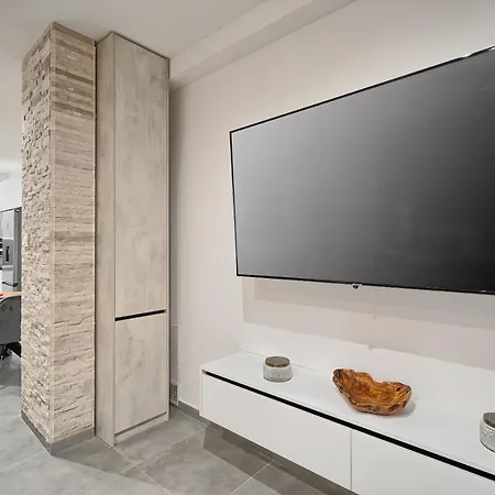 Liberty Living Znjan Appartement *