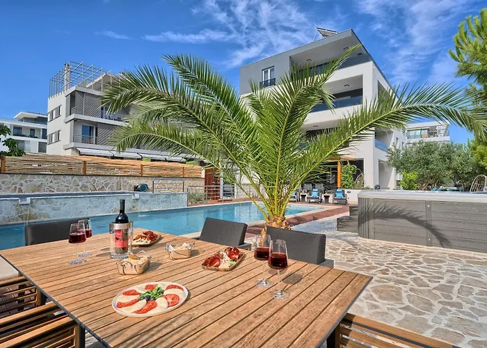 Liberty Living Znjan Appartement *