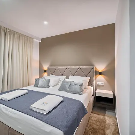 Apartment Liberty Living Znjan Split