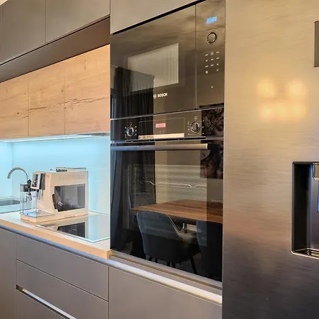 Liberty Living Znjan Apartment