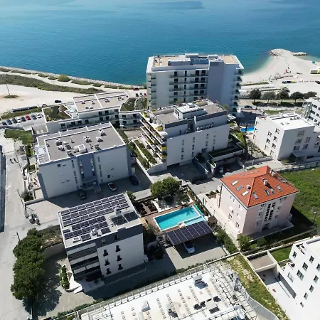 Liberty Living Znjan Appartamento